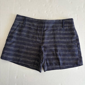 NWT LOFT Blue Striped 100% linen Shorts Size 4 business casual